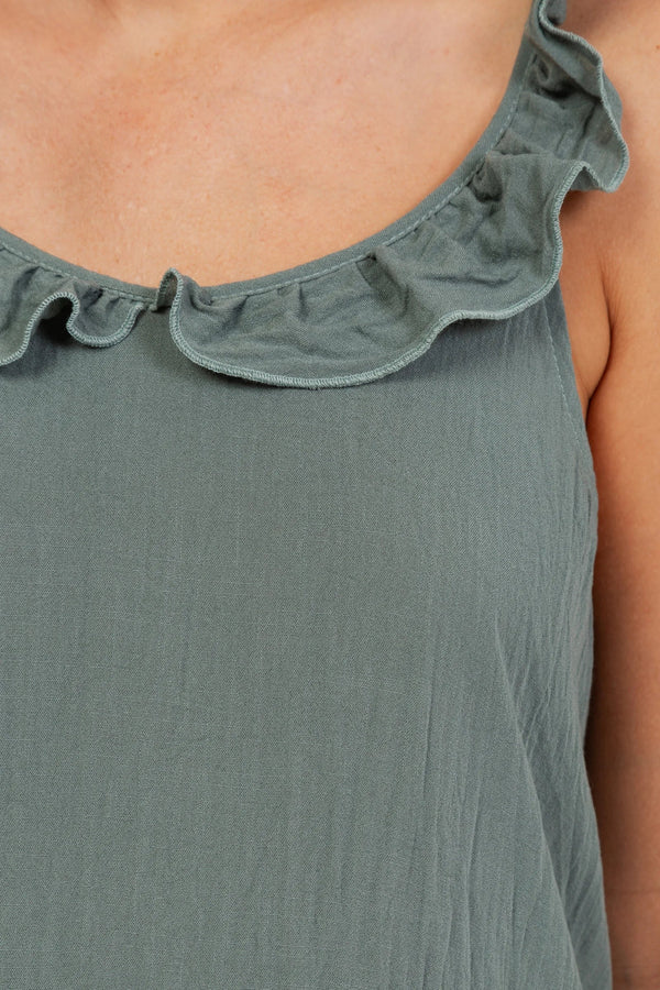 A-Linien-Umstandskleid mit Volants – Salbeigrün