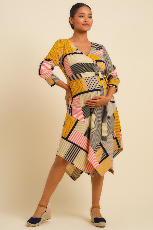 Umstands- und Stillkleid mit Patchwork-Muster