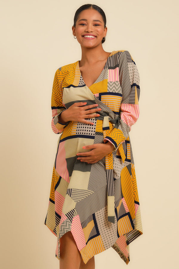 Umstands- und Stillkleid mit Patchwork-Muster