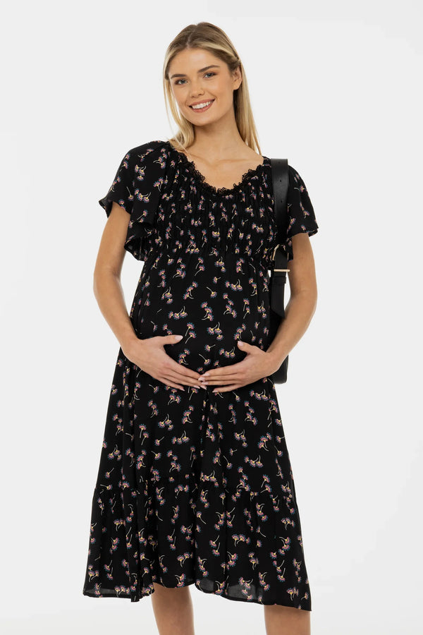 Boho-Umstandskleid mit Spitzenausschnitt