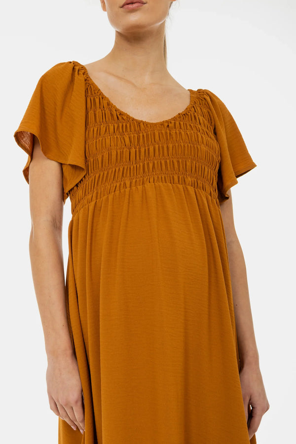 Boho Umstandskleid mit Smok-Detail und Rüschen