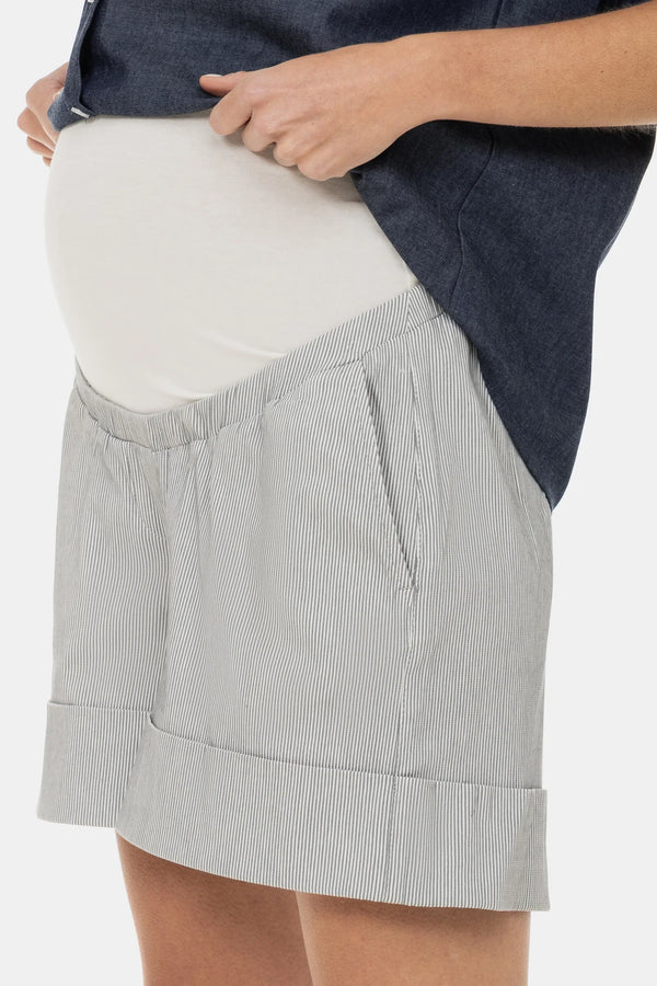 Gestreifte Umstandsshorts – Grau