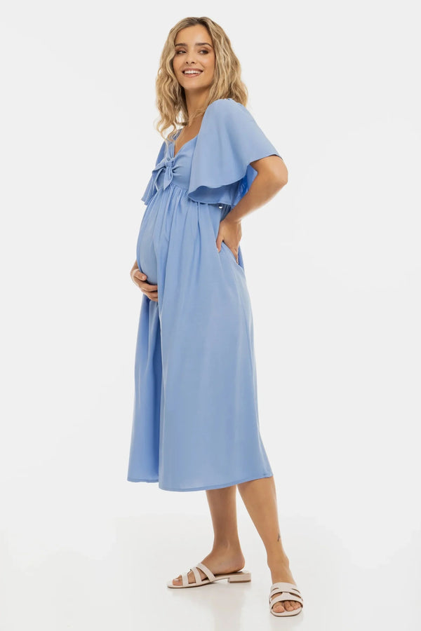 Zomerse zwangerschapsjurk met elastische rug en strik – pastelblauw