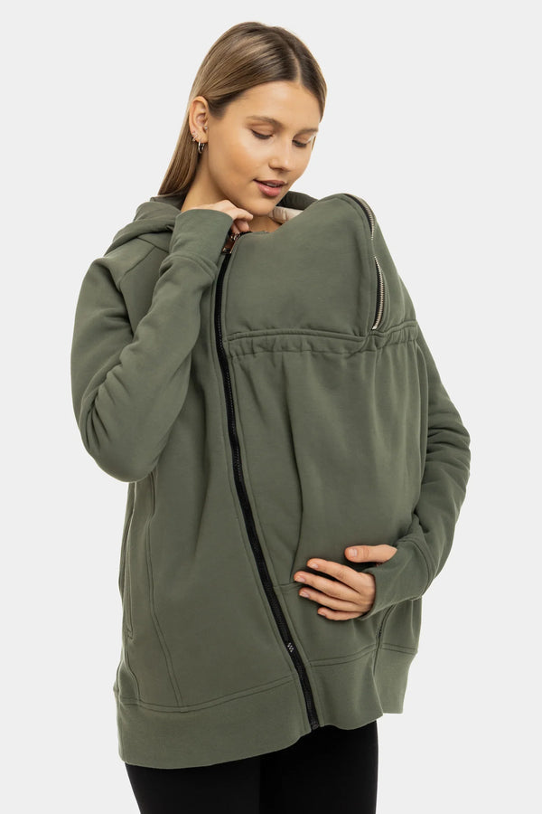 3-in-1 Umstands- und Tragehoodie – Khaki