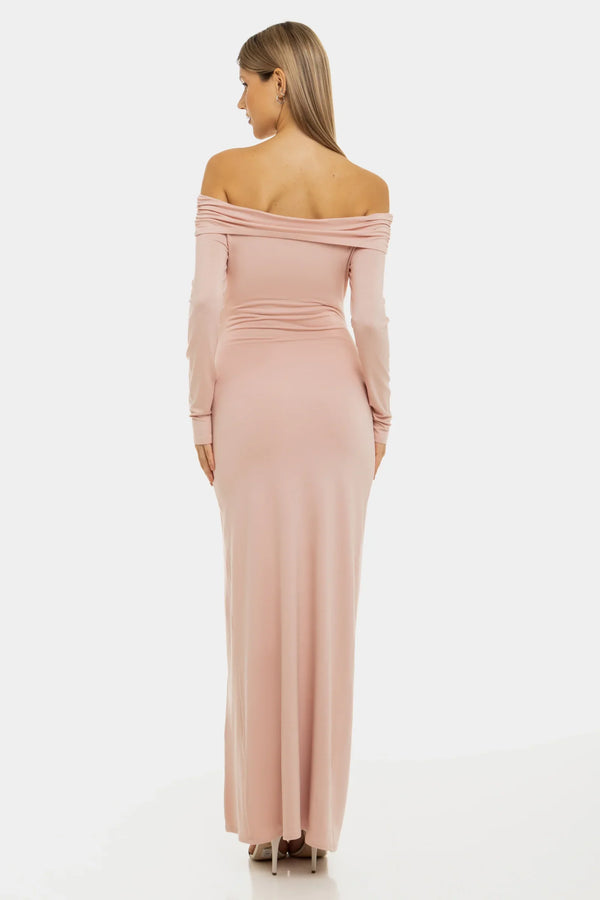 Langes elegantes Umstandskleid mit Off-Shoulder – Puderrosa