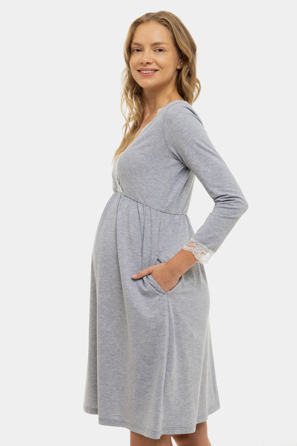 Umstands- und Stillnachthemd aus Baumwolle – Hellgrau