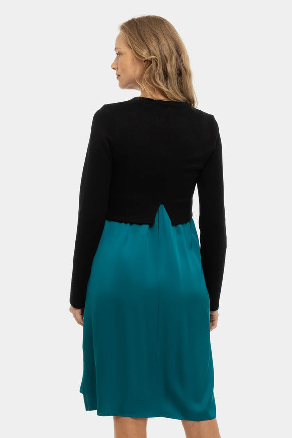 Satiniertes Umstands- und Stillkleid mit Pullover – Petrol