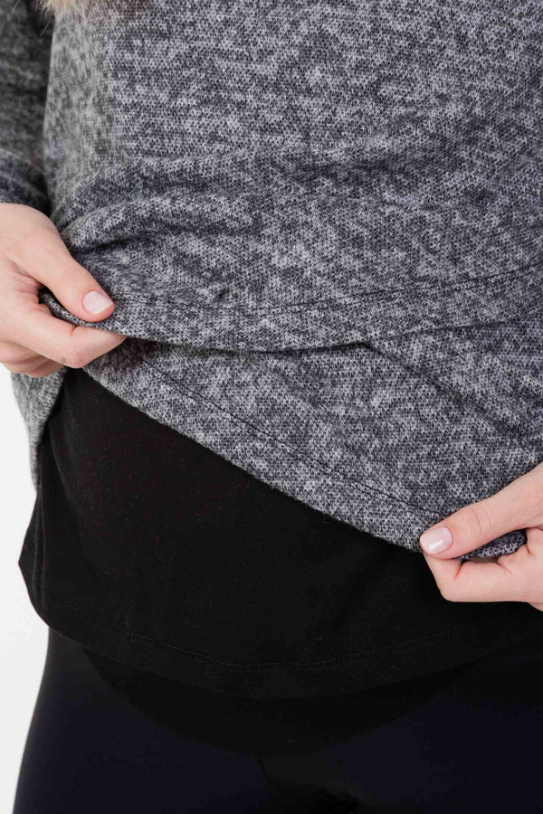 Gebreite Umstands- und Stillpullover