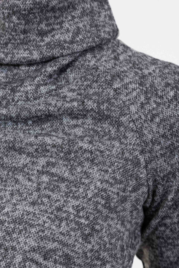 Gebreite Umstands- und Stillpullover