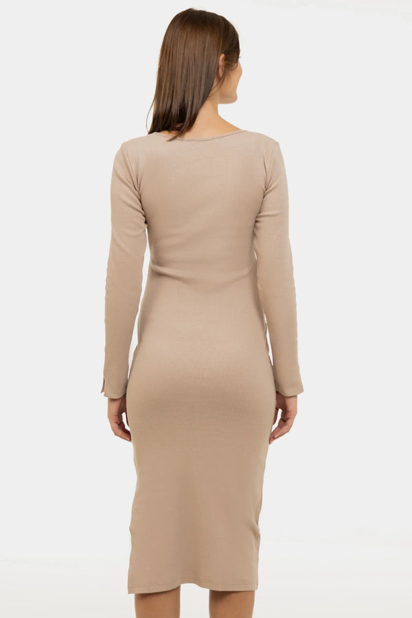 Langes geripptes Umstands- und Stillkleid mit langen Ärmeln – Puderrosa