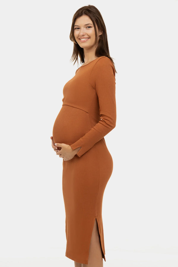 Langes geripptes Umstands- und Stillkleid mit langen Ärmeln – Zimt