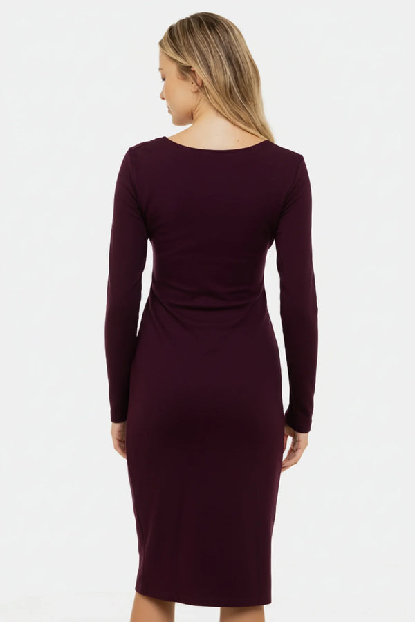 Elegantes langes Umstandskleid mit breitem Gürtel – Bordeaux