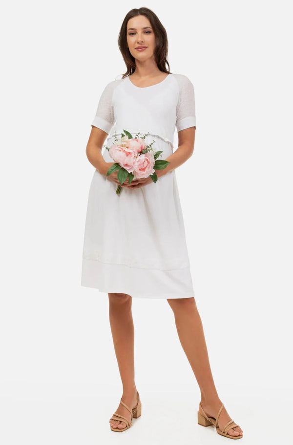 Offizielles Umstands- & Stillkleid mit Tupfen – Ecru