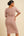Langes tailliertes Umstands- & Stillkleid – Puder