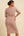 Langes tailliertes Umstands- & Stillkleid – Puder
