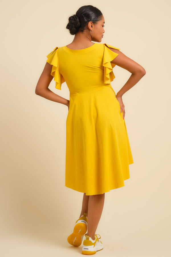 Luftiges Umstands- & Stillkleid mit Volantärmeln – Ocker