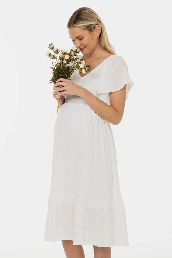 Umstandsbrautkleid mit Smok-Detail