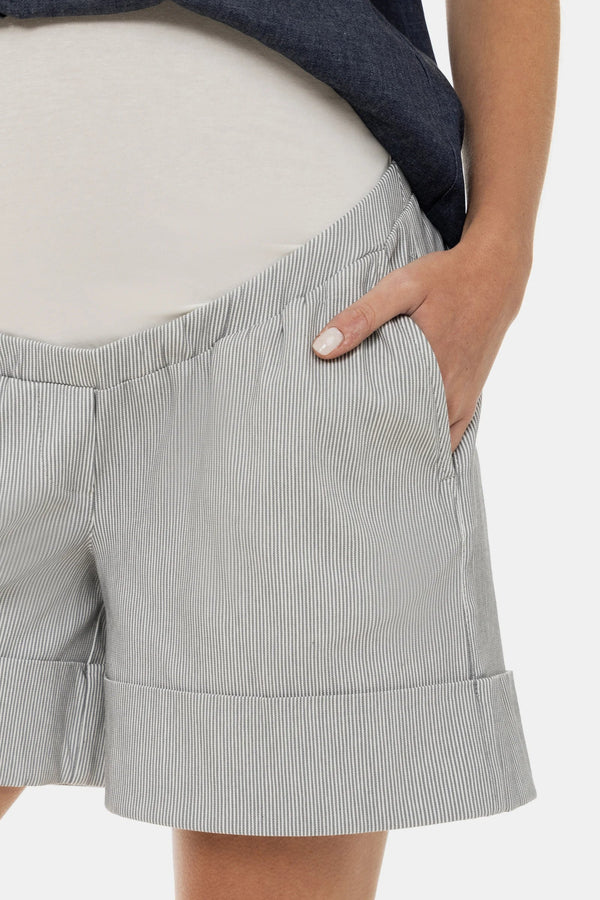 Gestreifte Umstandsshorts – Grau