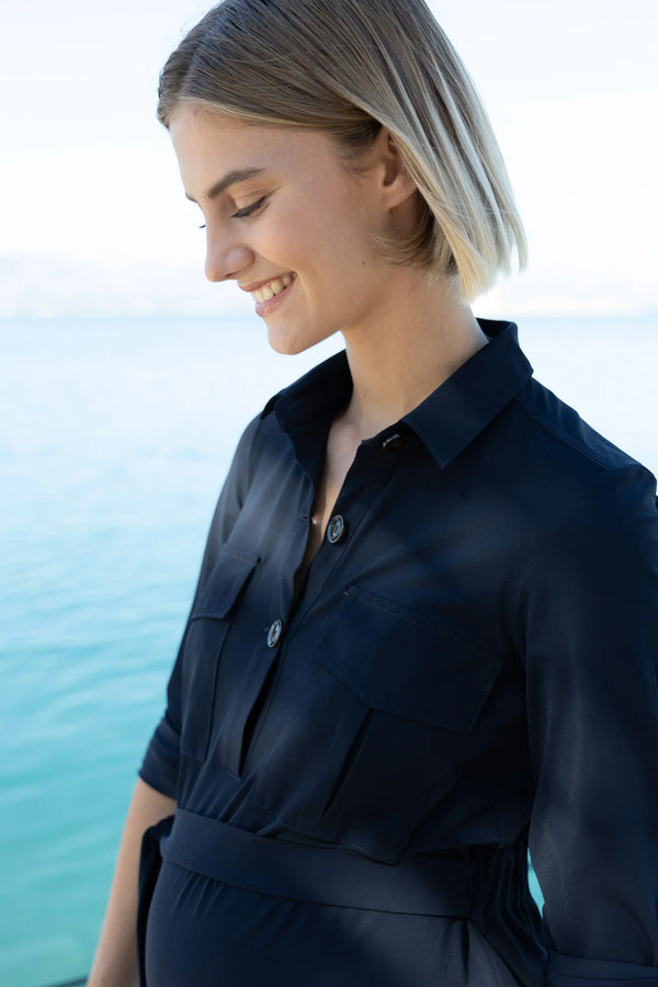 Elastisches Umstands- und Still-Blusenkleid – Dunkelblau