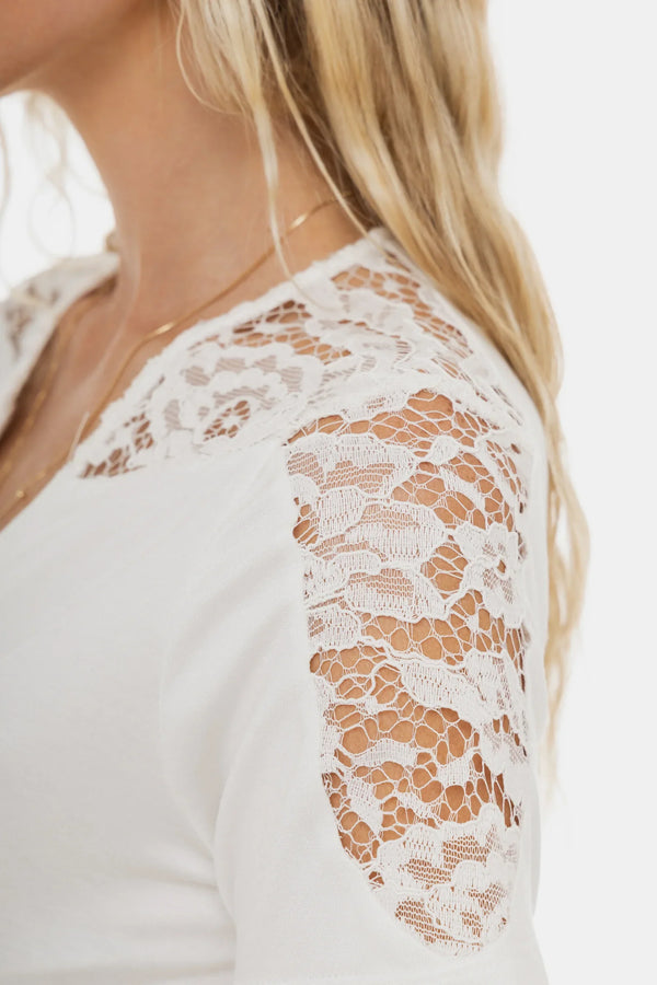 Umstands- und Stillbluse mit Spitzendetails – Ecru