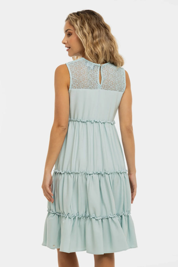 Luftiges Umstandskleid mit Spitzendetails - Hellblau