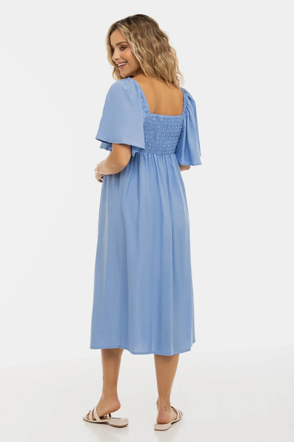 Zomerse zwangerschapsjurk met elastische rug en strik – pastelblauw