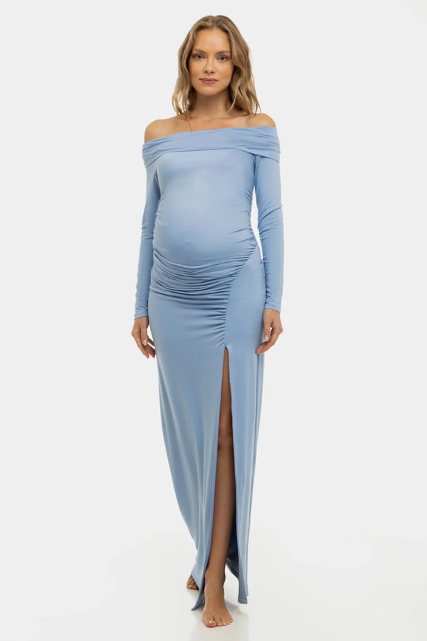 Langes elegantes Umstandskleid mit Off-Shoulder – Babyblau