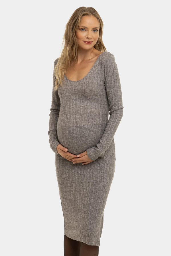 Gestricktes figurbetontes Umstandskleid – Braun