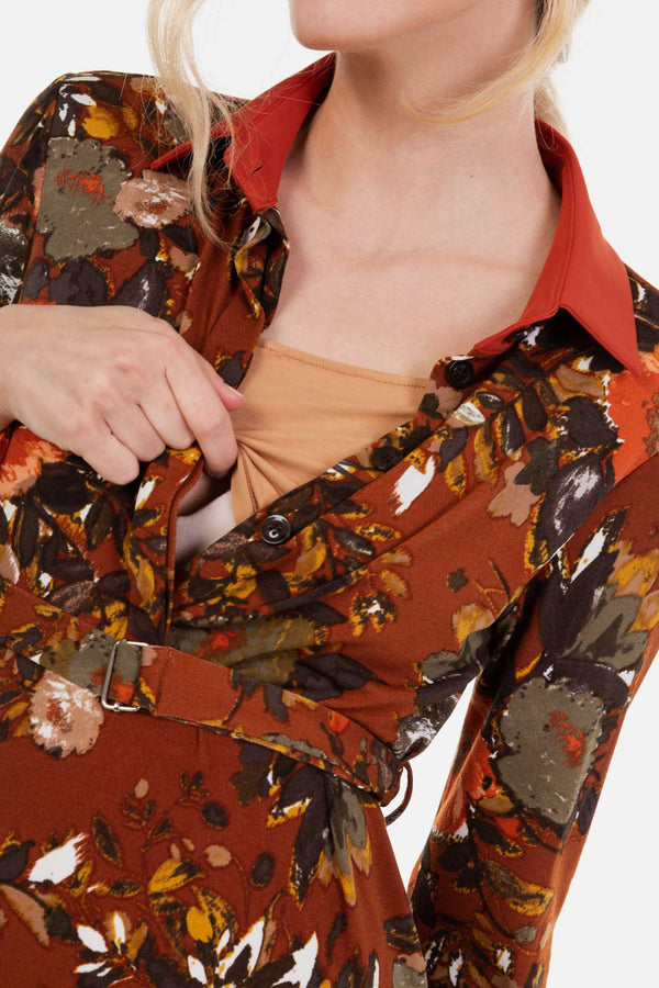 Umstands- und Stillkleid mit Blumenmuster