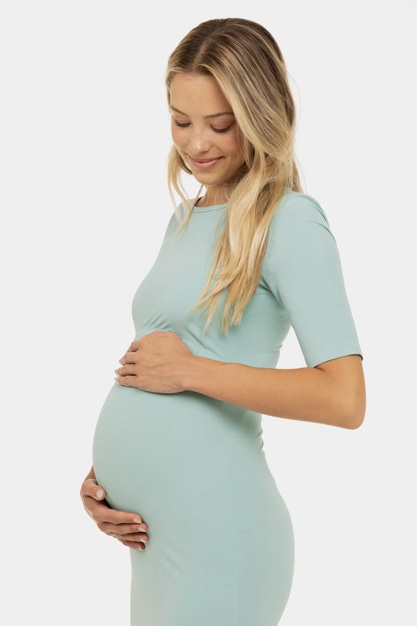 Figurbetontes langes Umstands- und Stillkleid – Salbeigrün