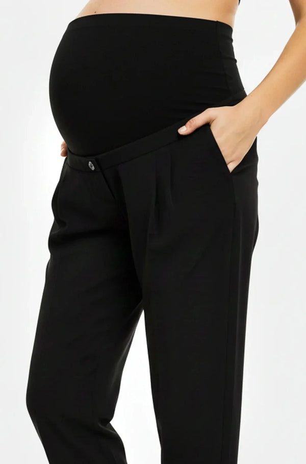 Weite Umstandshose aus Crêpe mit Falten – Schwarz