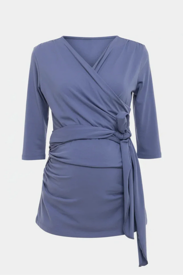 Bluse für Haut-auf-Haut-Kontakt – Puderblau