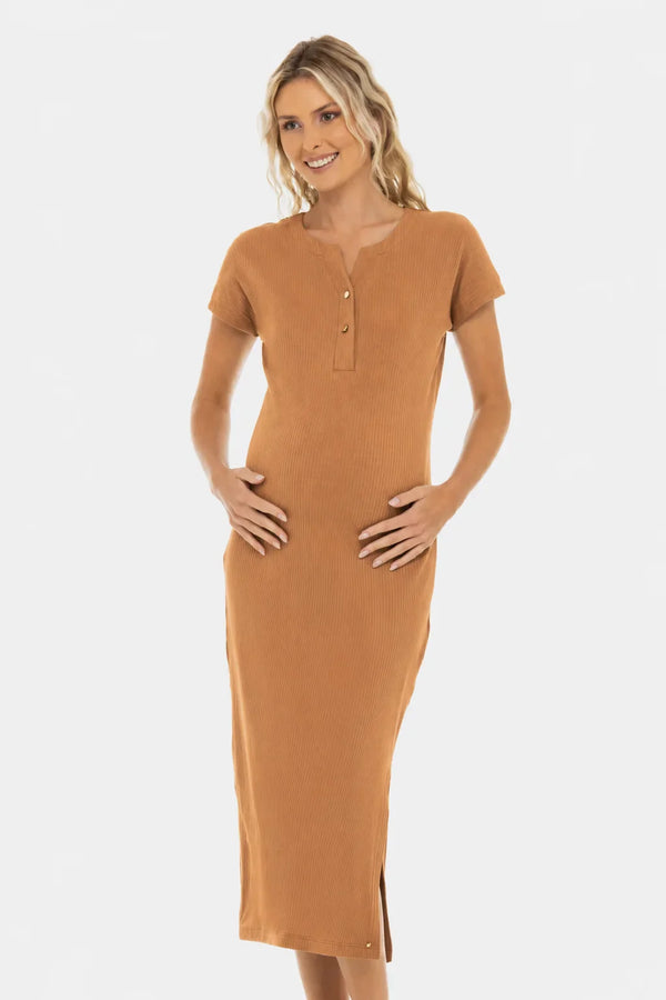 Umstands- und Stillkleid aus Rippjersey mit Knöpfen – Karamell